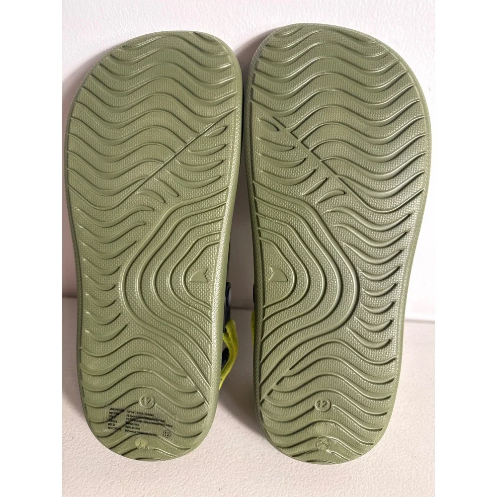 Rugged Shark Mens Water Sandals Olive Green Neon Yellow Sport Slide Size 12 NEW